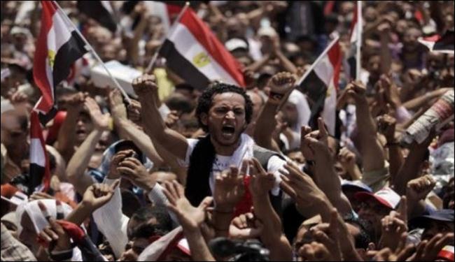 الشعب المصري يريد حكومة ثورية