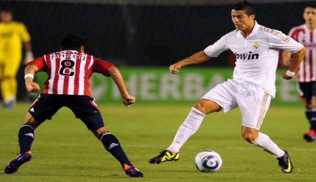 ثلاثية رونالدو تقود ريال مدريد الى الفوز على تشيفاس