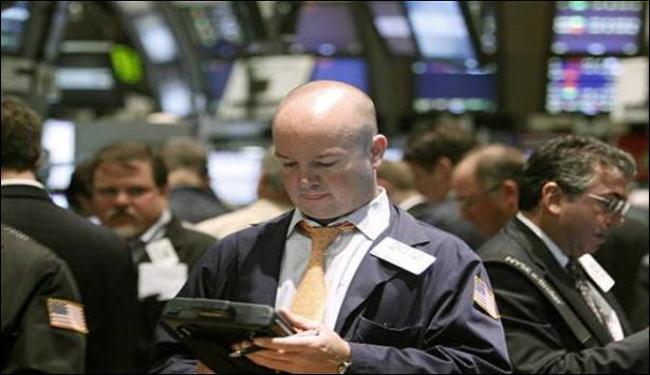 تفاقم ازمة ديون اميركا واوروبا يهوي بأسواق الأسهم