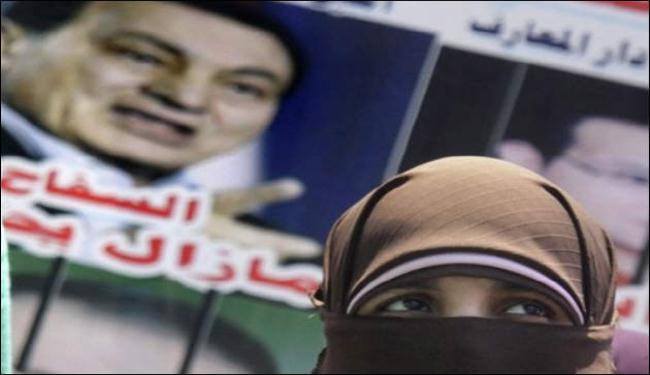 لاتوجد ثقة متبادلة بين الثوار والمجلس العسكري