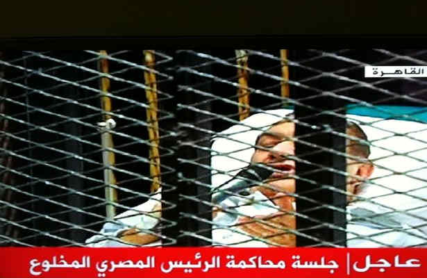 طرفداران مبارک بدنبال زیرسئوال بردن دادگاه