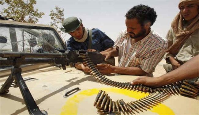 الثوار على بعد 80 كلم عن طرابلس