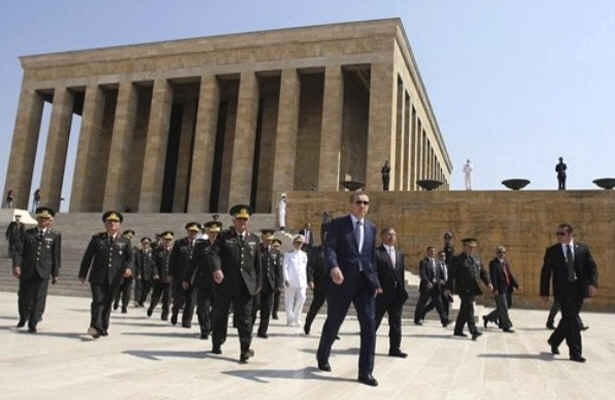 آماده باش افسران ترک در مرز سوریه