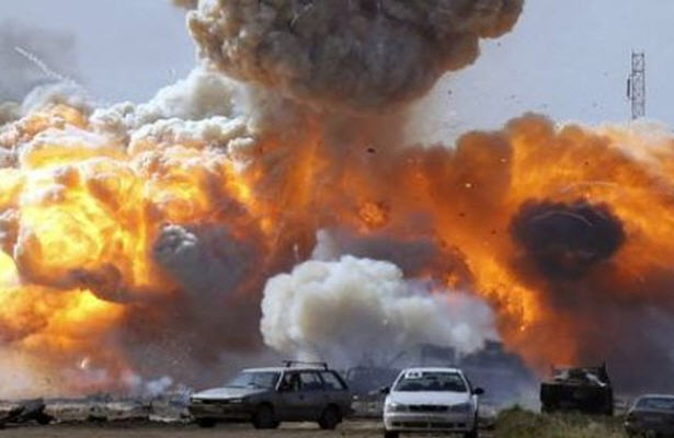  سقوط آخرين دژهاي ديکتاتور ليبي 