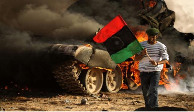 الثوار الليبييون يرفضون التدخل الأجنبي في بلادهم