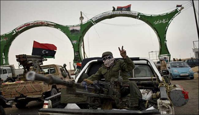 الثوار يسيطرون على المعبر الحدودي مع تونس 