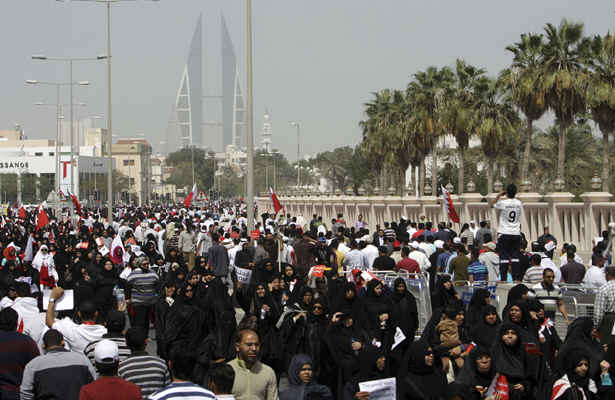 ادامه تظاهرات پس ازتشییع نوجوان بحرینی