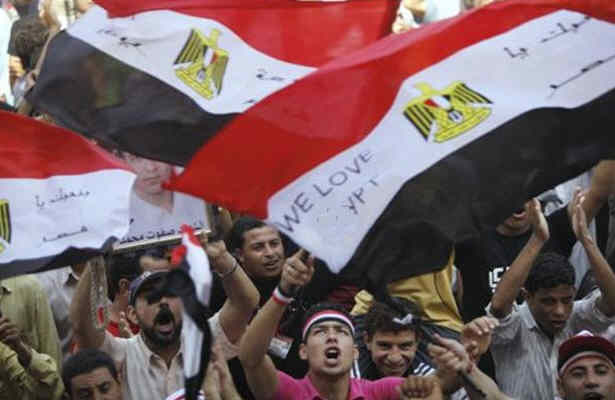  تظاهرات مصريها براي اخراج سفير اسراييل