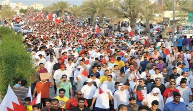 «الوفاق» تؤكد مطالبها في مسيرة حاشدة في البحرين 