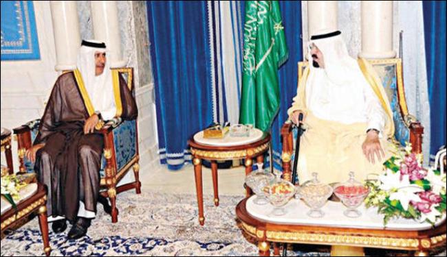 ملك السعودية يتسلم رسالة من امير قطر