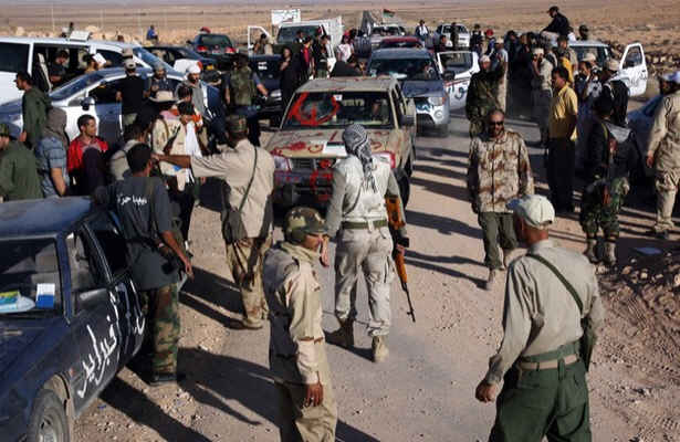 فرار شهروندان لیبیایی از بنی ولید