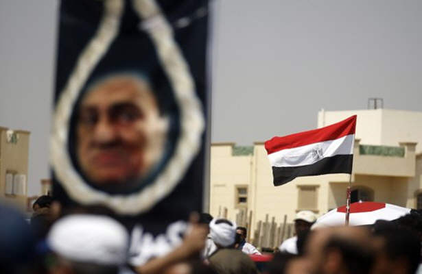 شهادت وزیر کشور پیشین مصر در دادگاه مبارک 