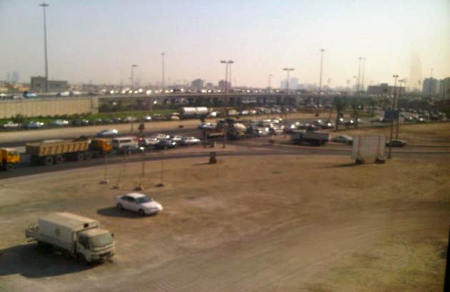 فلج شدن حرکت خودروها در منامه