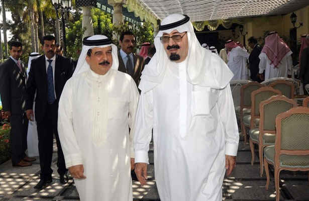 سفر ناگهانی پادشاه بحرین به عربستان