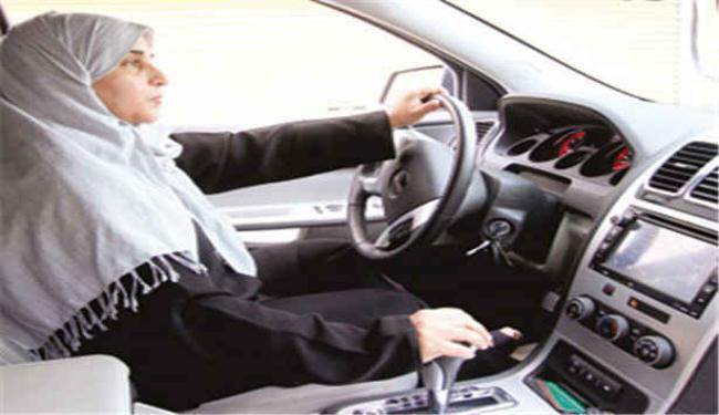 السعودية تبدأ محاكمة ناشطة بتهمة قيادة السيارة