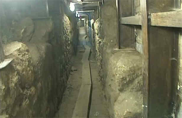 کشف تونل جديد زير مسجد الاقصي