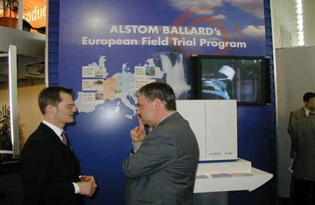 شرکت فعال دراراضی اشغالی به مکه می‌رود