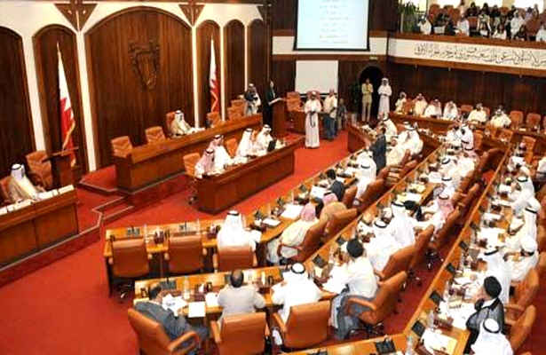درآمد نجومی نمایندگان در بحرین