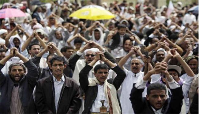 اليمنيون يطالبون بمحاكمة صالح كمجرم حرب
