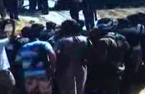 تصاویر ویدئویی از لحظات کشته شدن معمر قذافی به دست انقلابیون/2/