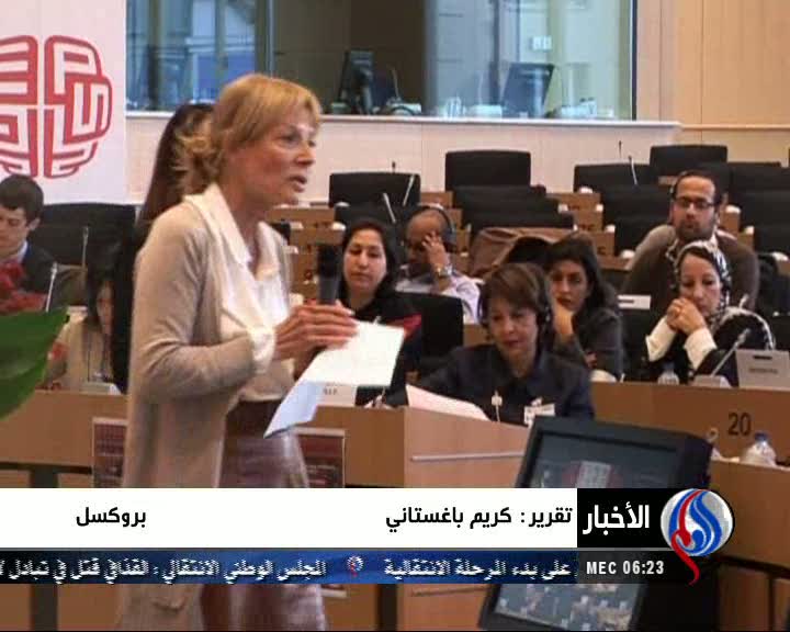 برخود دوگانه مدعیان دمکراسی با انقلاب بحرین