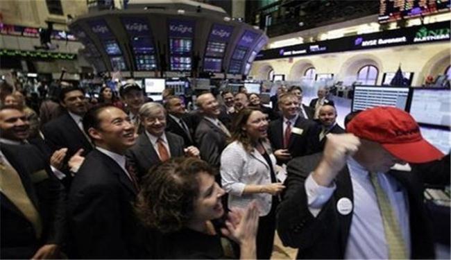 الأسهم الأميركية تغلق مرتفعة لآمال بشأن القمة الأوروبية