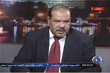 گام نخست مصر برای گرفتن قدرت از نظامیان