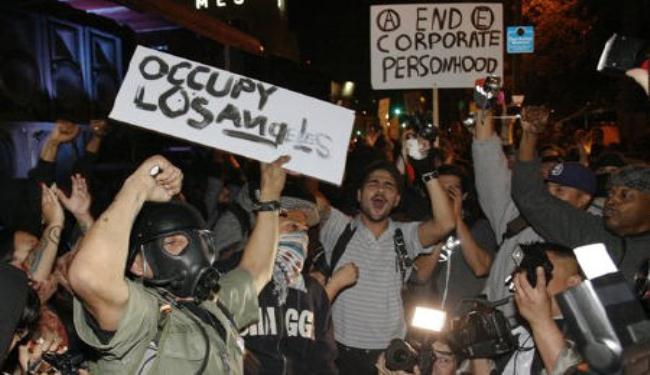 فضّ اعتصام حركة «احتلوا لوس انجليس»