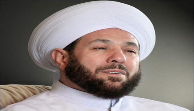 مفتي سوريا: المعارضة عرضت علي  المال مقابل الاستقالة 