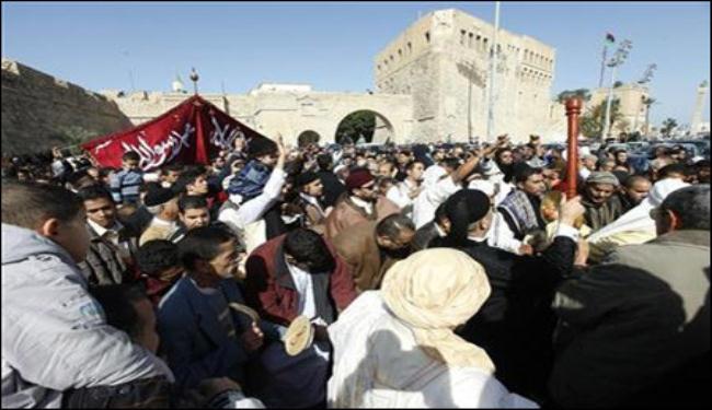 ليبيا: الصوفيون يتحدون السلفيين ويحتفلون بمولد النبي (ص)