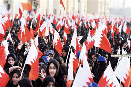 برگزاري سالروز انقلاب بحرين درميدان لولوه