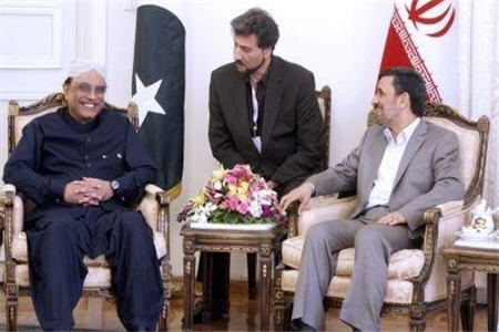 سفر احمدي نژاد به پاكستان،شكست تحركات غرب