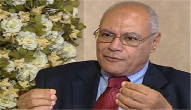 العوا يدعم اطلاق الضباط المصريين للحيتهم