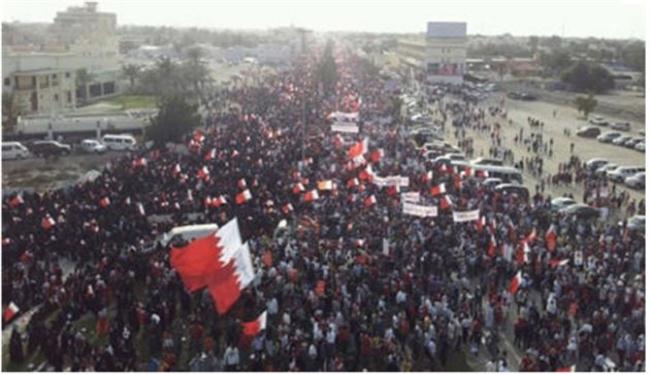 المدرعات والقمع لا يثني الشعب البحريني عن مطالبه