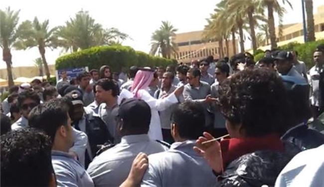 احتجاجات بجامعات الرياض تضامنا مع أبها