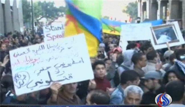 حركة 20 فبراير بالمغرب تدين قمع الأمن للتظاهرات