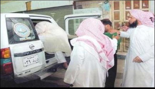 أطباء نفس يؤكدون ظهور “رهاب الهيئة” بالسعودية