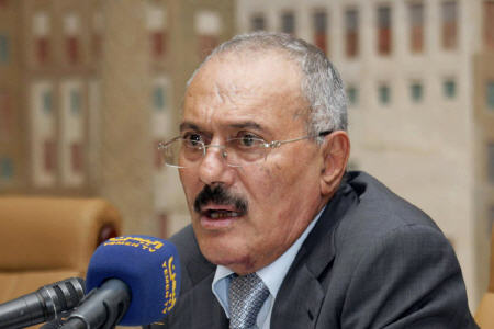 امارات به دیکتاتور یمن اقامت می دهد