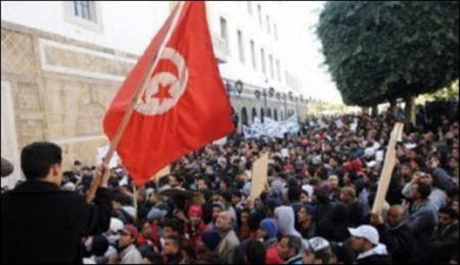 جرحى بهجوم الأمن التونسي على مظاهرة احتجاجية