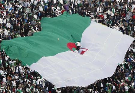 گام الجزایری ها برای اصلاح قانون اساسی