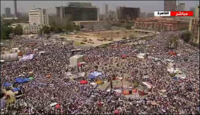 حشود مليونية بميدان التحرير لحماية مكتسبات الثورة