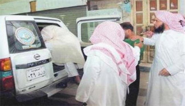 منع الشرطة الدينية بالسعودية من مطاردة المواطنين