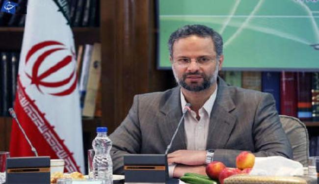 ايران تعرض قريبا 7 عقاقير طبية جديدة محلية الصنع