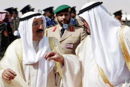 پناه بردن امیر کویت به عربستان از ترس توطئه قطر