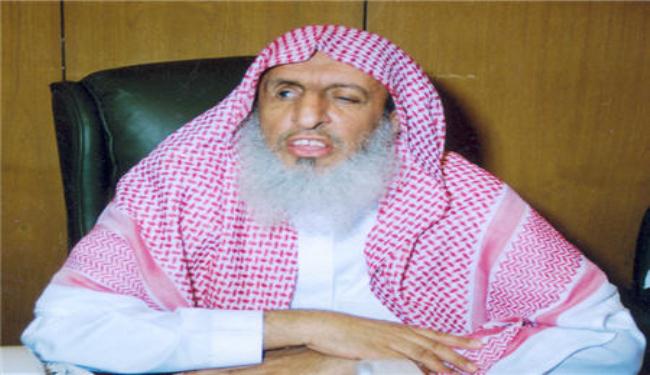 مفتي السعودية : الثورات نتاج 
