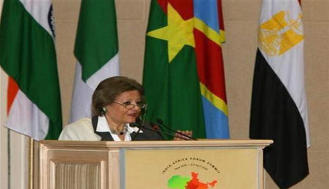 وزيرة: مصر تسعى لنمو نسبته 4-4.5% في 2012-2013