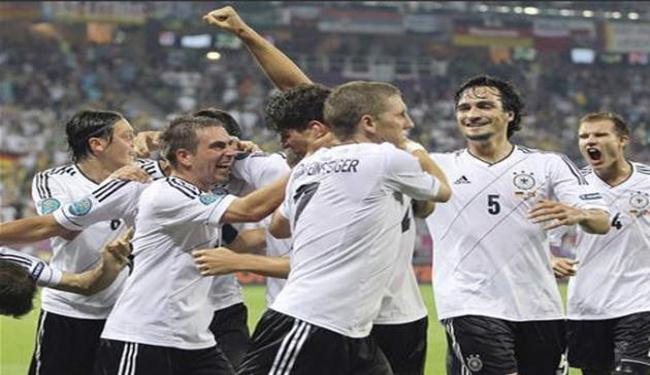 هدف جوميز يمنح المانيا الفوز على البرتغال في بطولة اوروبا