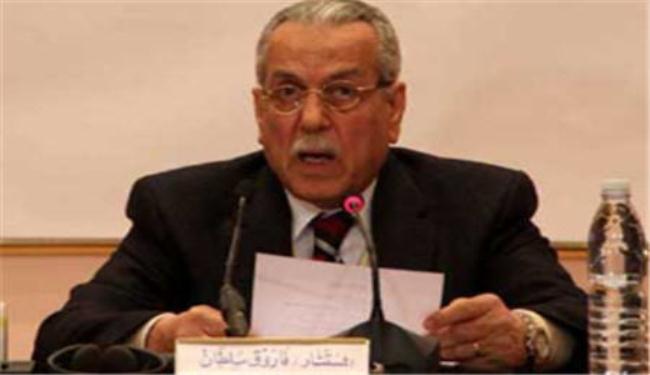 لجنة الانتخابات تستدعي مرسي وشفيق بشأن الطعون