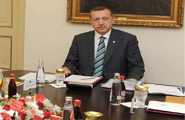 اردوغان: به مخالفان اسد کمک می‌کنیم