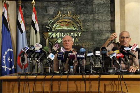 تسلیم در برابر اراده ملت ؛ تنها راه نظامیان مصر